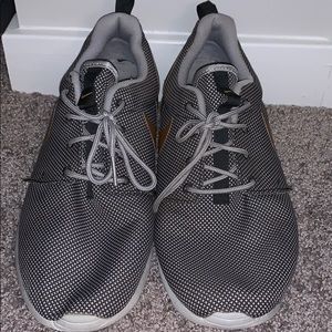 Nike Roshe Run, Size 12